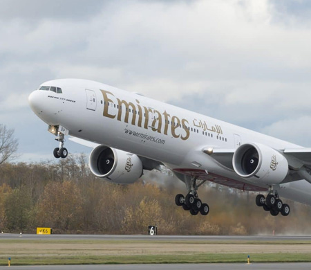 Emirates çalışanları aşılanıyor