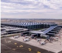 İstanbul Havalimanı zirveyi bırakmıyor