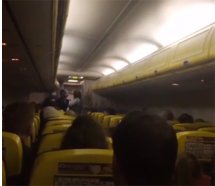 Ryanair uçağında yolcu anonsu!
