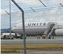 United uçağı Glasglow'a acil iniş yaptı