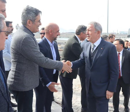 Milletvekilleri TOMTAŞ Havacılık tesislerini inceledi